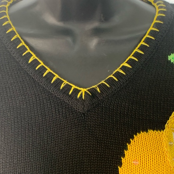 Quacker Factory Black and Yellow Sequin Pear Oversized Sweater Womens Size Small - Picture 8 of 11